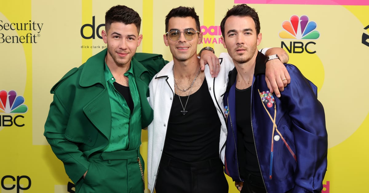 The Jonas Brothers Reunite at the Billboard Music Awards, and Whew, They Look Good