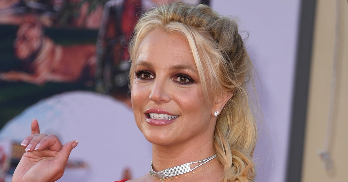 Britney Spears's Father Agrees to Remove Himself From the Singer's Conservatorship